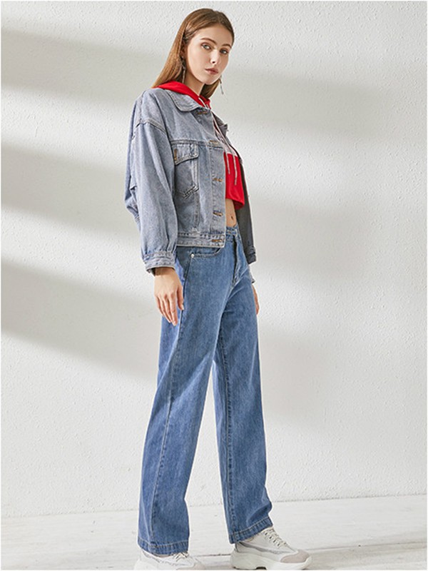 牛仔裤时尚穿搭指南 将减龄青春气息表现出来