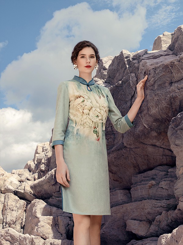 四十岁女人穿什么最显气质 这里为你解答