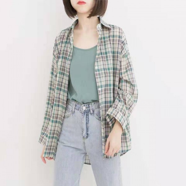 初秋女生怎么穿搭更亮眼 POLO领卫衣怎么穿搭好看