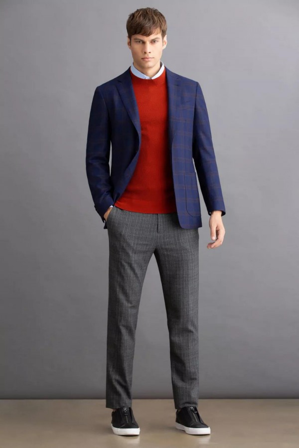 西装怎么搭配不显老 西装不单调搭配技巧