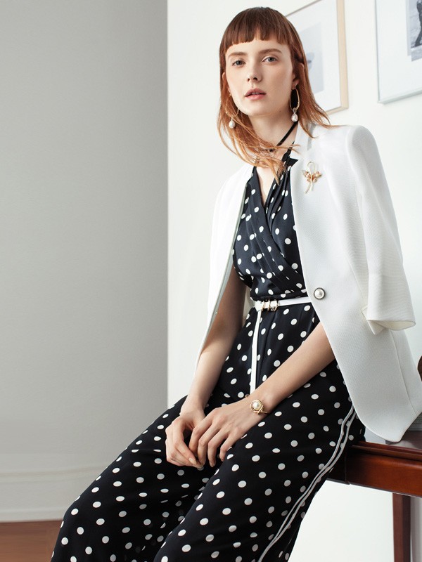 小细节呈现大格局 优美世界呈现精致穿搭