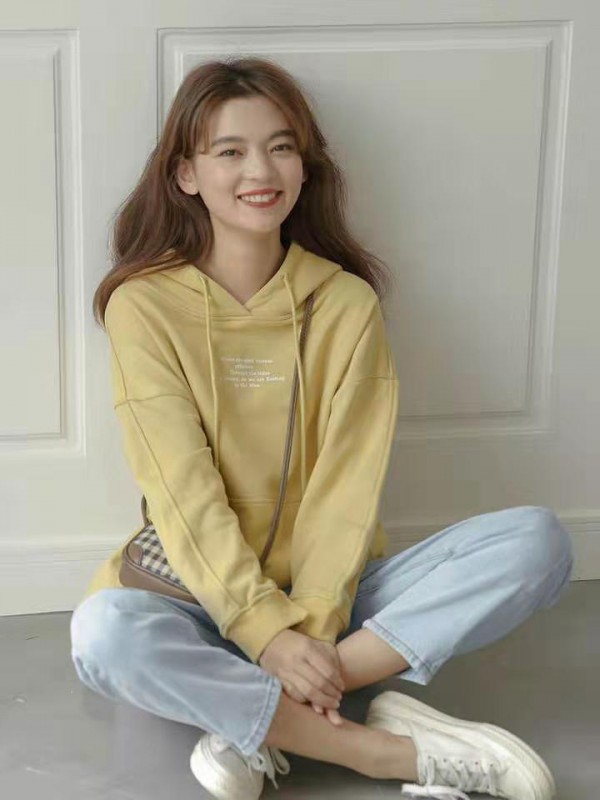 卫衣怎么穿更时髦 秋日时尚达人养成记