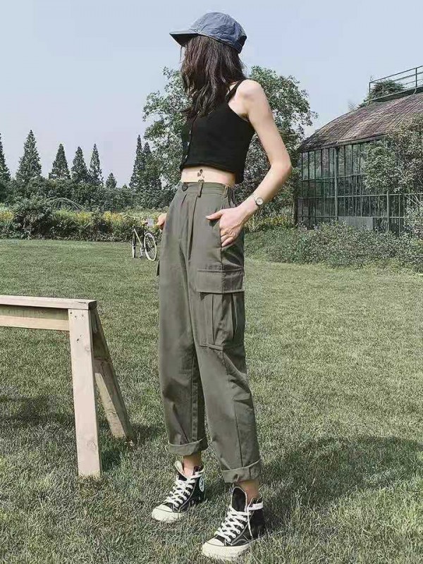 工装裤怎么选 女生怎么搭配工装裤更有范