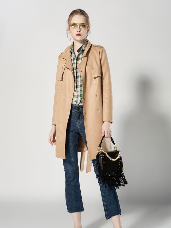 秋季学会这样穿搭 做一个可甜可盐的女孩