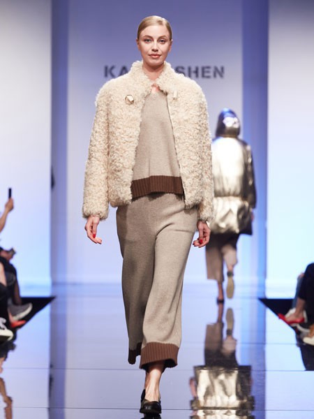 凯伦诗 - karen shen