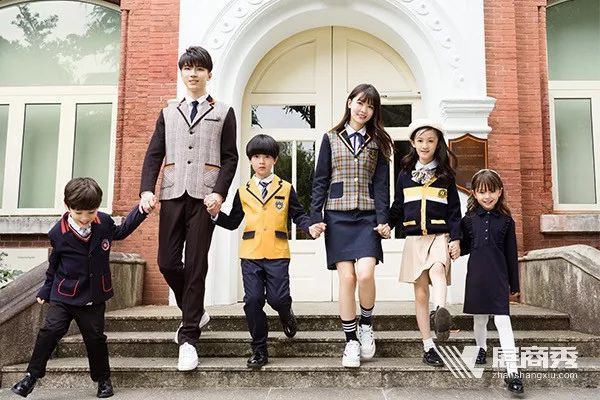 魔都聚首 品牌云集,2020中国校服年度首show,先干为敬