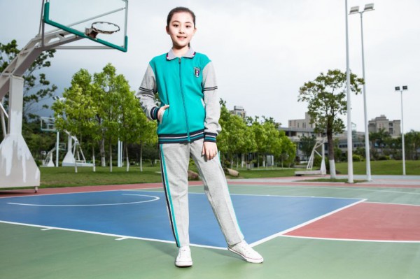 魔都聚首 品牌云集,2020中国校服年度首show,先干为敬