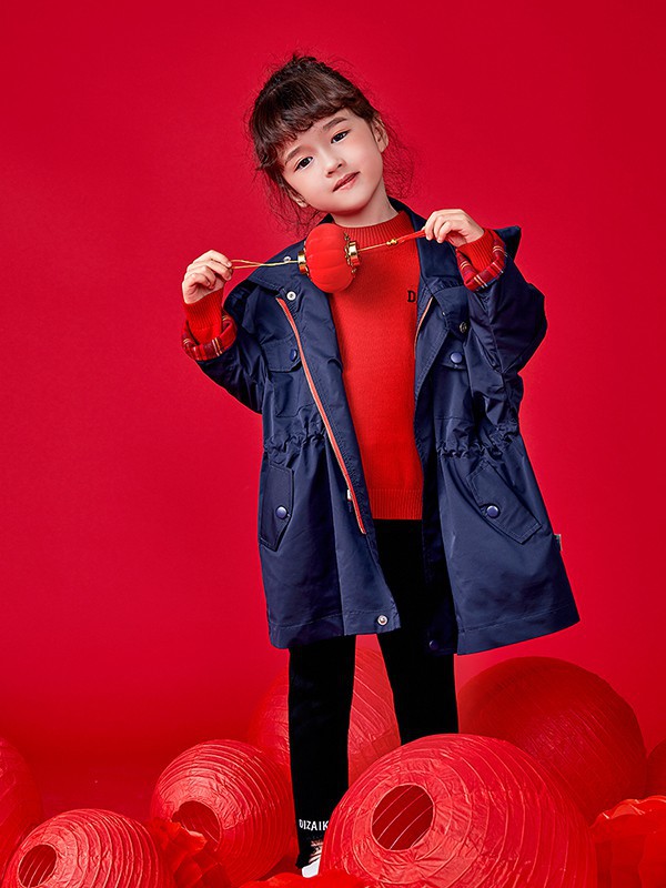 新年儿童穿搭技巧 让你的孩子乖巧又不失喜庆