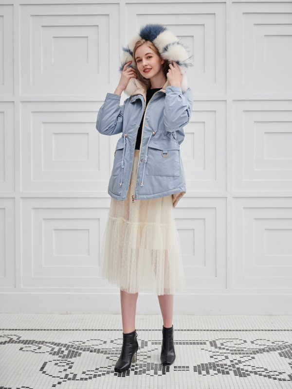 冬天休闲时髦穿搭 不显臃肿穿搭手法让你做气质女神