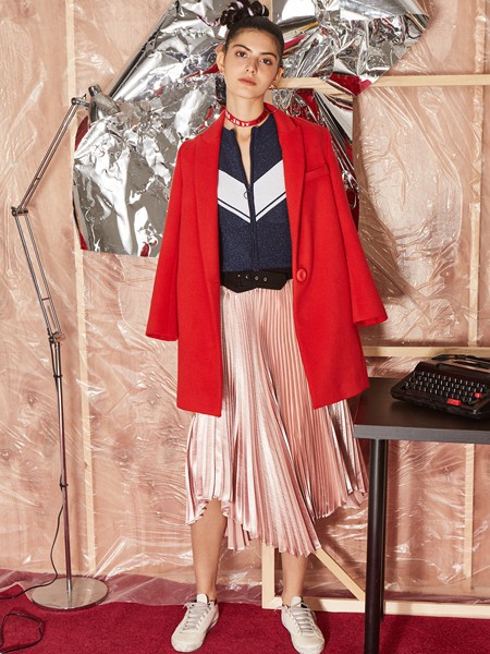 日常休闲的简约搭配 马克华菲帮你解决