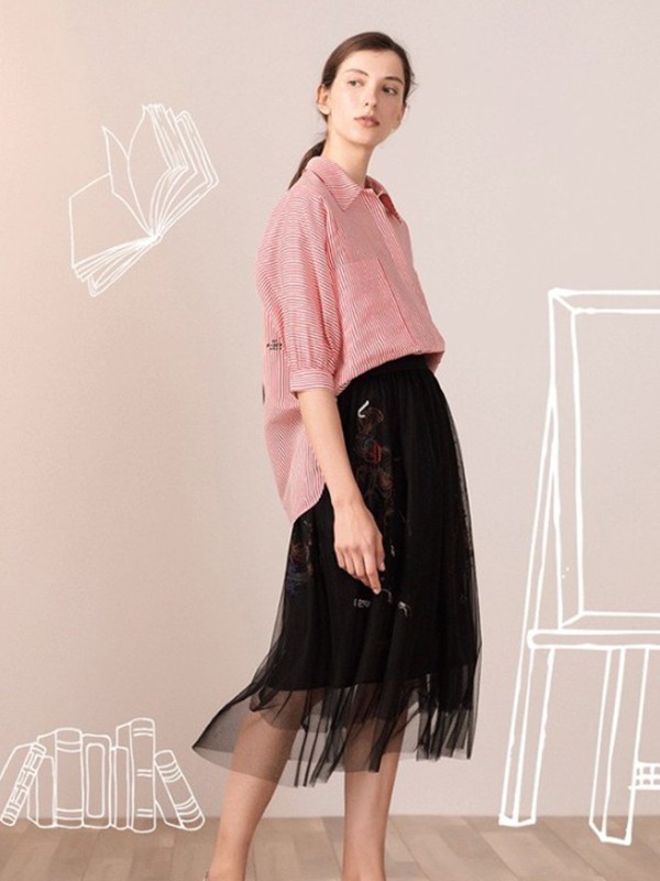 开春有哪些好看的时髦搭配 熙然女装为你推荐