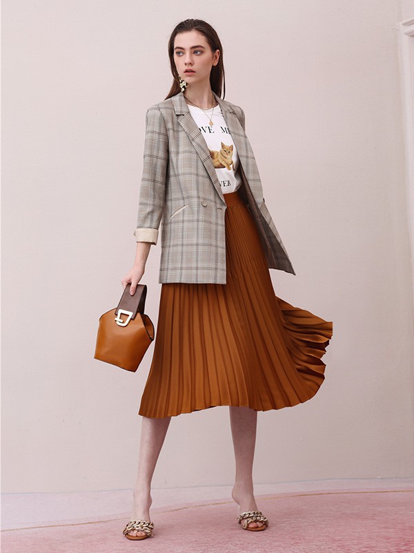 更有气场的穿搭 这件西装外套你一定要入手吧!