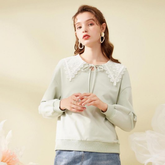 时尚与清新并存 戈蔓婷品牌女装呈现出完美的服装