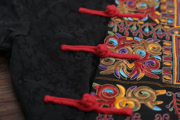 盘扣丨朴素而天下莫能与之争美