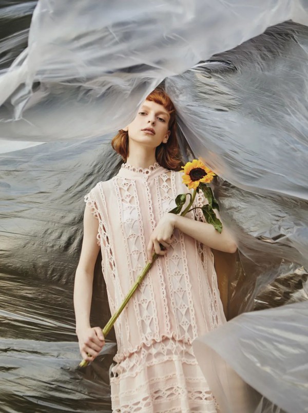 SS21 深圳时装周品牌预热 朗黛国际:商业融合艺术,追逐女性美感