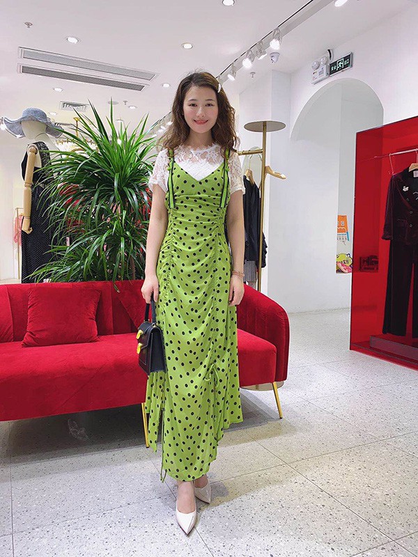 新开一家女装店要提前准备哪些陈列道具?