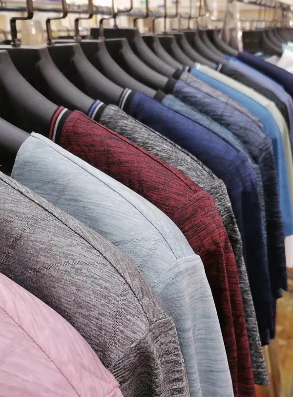 富绅•万众衣心丨2021春夏新品订货会圆满落下帷幕!