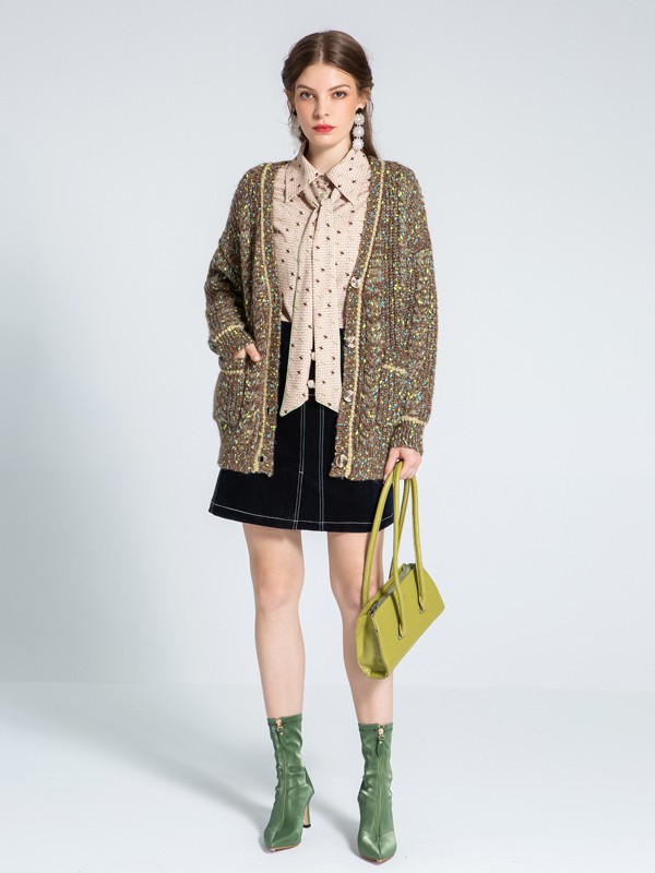 慵懒日常的毛衣选择“迪笛欧女装”