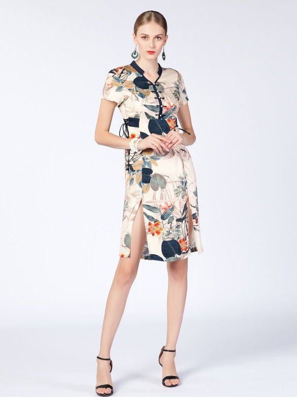 别具一格的传统服饰选择“素罗依”