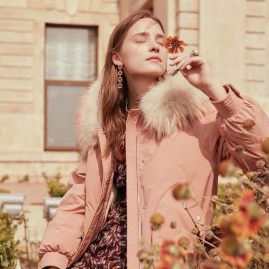 潮流人生没有尽头 戈蔓婷品牌女装点燃你对美丽的追求