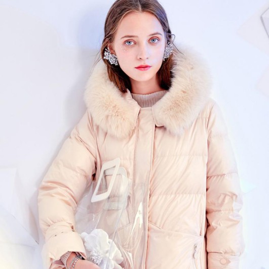 开服装店就选戈蔓婷时尚女装 勾勒出优雅精致的女性魅力