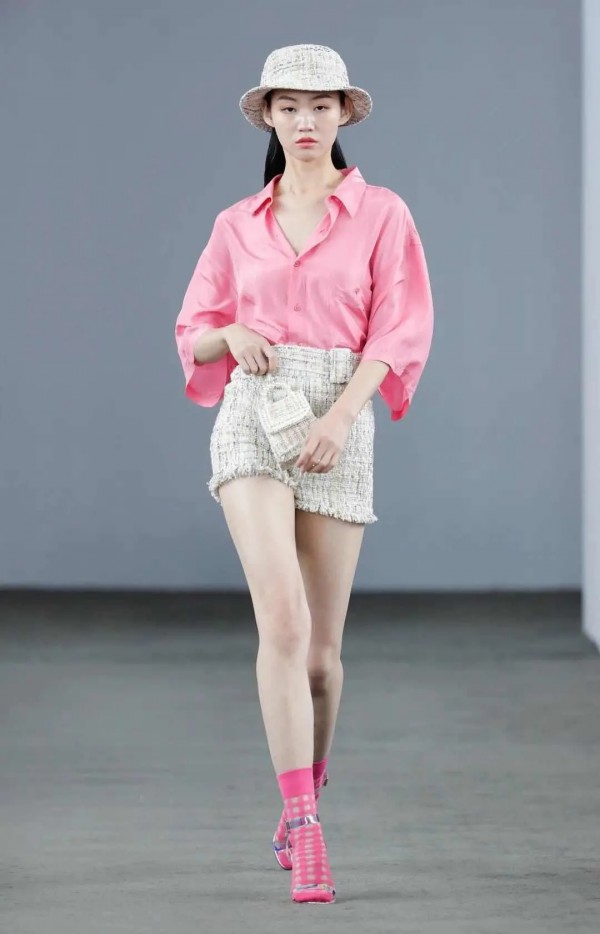 S/S 2021深圳时装周:朗黛国际 | 聚澎湃之活力 启新出发