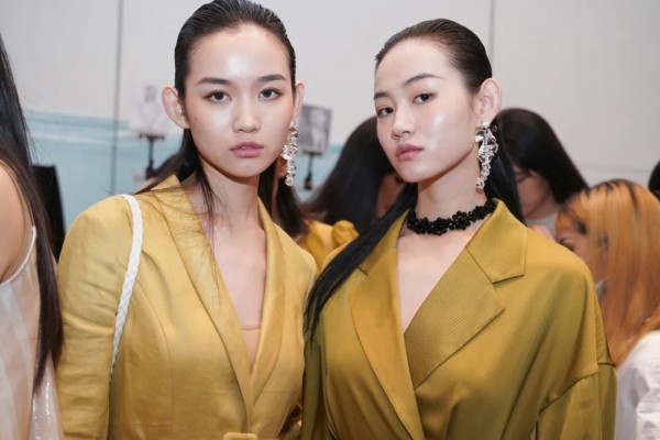 S/S 2021深圳时装周:朗黛国际 | 聚澎湃之活力 启新出发