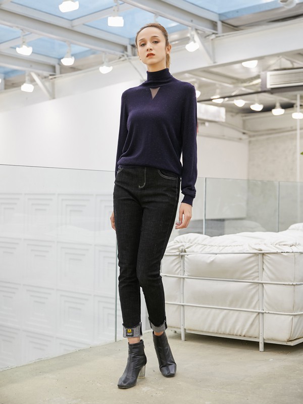 2020年开启创业之旅 雁腾逸女装加盟是优选