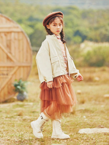 秋天小孩子穿什么好看?这些单品你要入手!