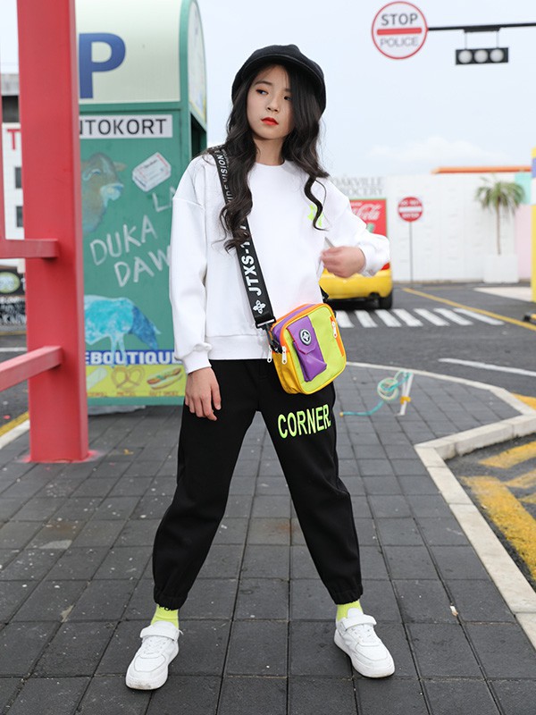 小孩子秋冬穿什么？糖果布丁给你更多选择