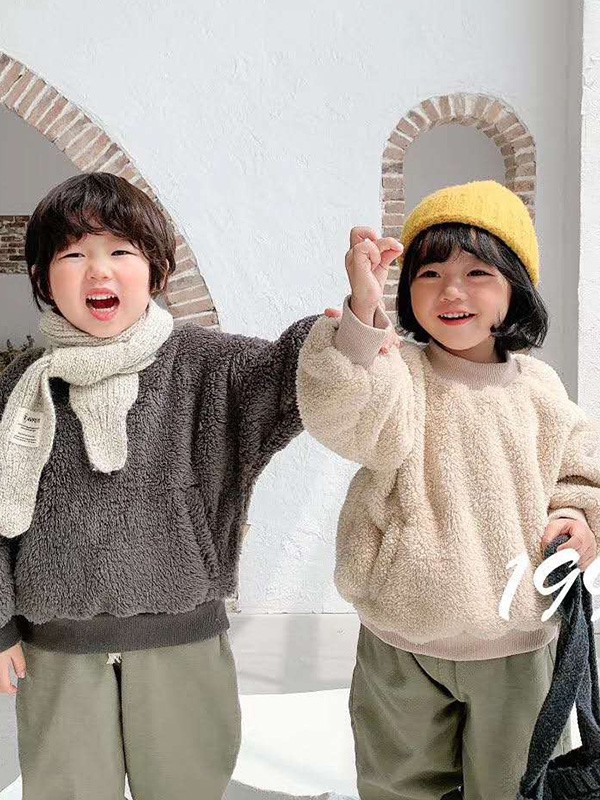 秋冬季应该给孩子穿什么?这件单品值得入手!