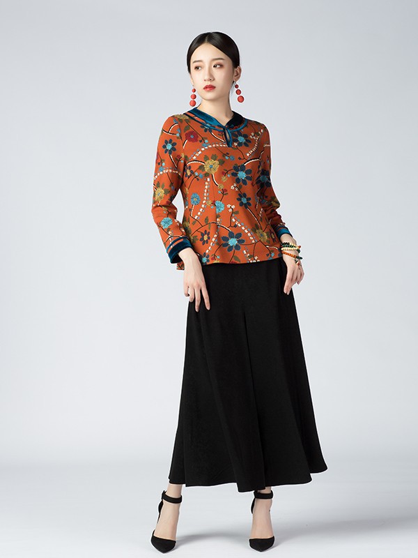 胡萝卜色配什么衣服?胡萝卜色搭配什么裤子?