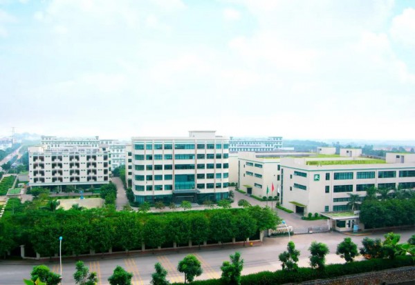 新生代女性之美,秋鹿集团参展深圳针博会