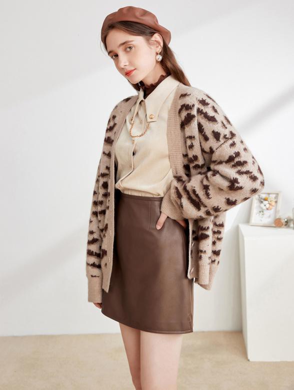 戈蔓婷品牌女装带来贴身呵护 戈蔓婷女装优质服务深入人心