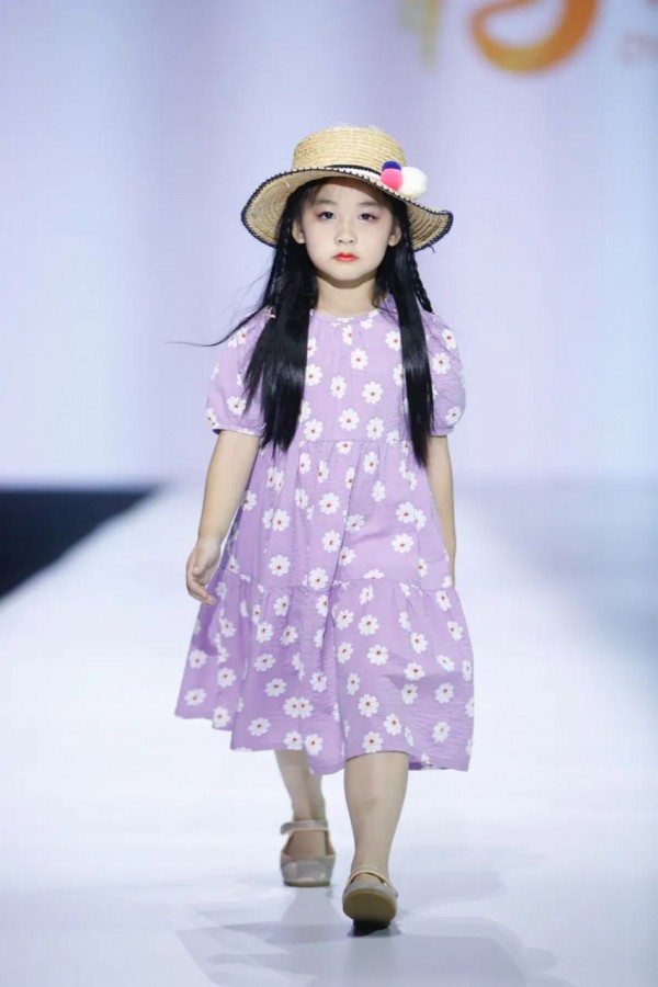 中影影视——春日市集ANNLAI安黎小镇新品发布会