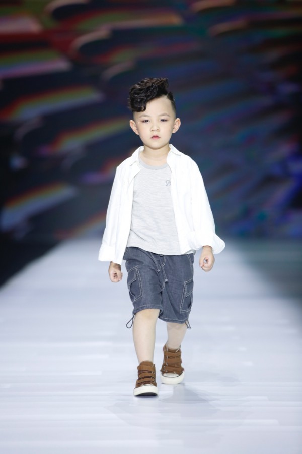 中影影视——春日市集ANNLAI安黎小镇新品发布会