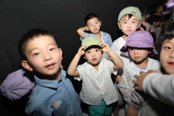 中影影视——春日市集ANNLAI安黎小镇新品发布会