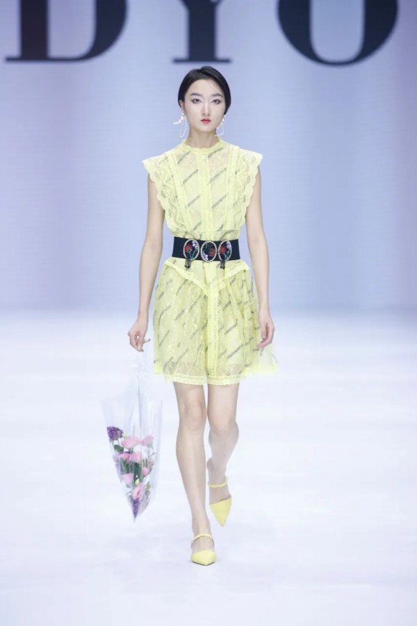 SOODYOOW欧丝蒂雅文女装品牌新品发布