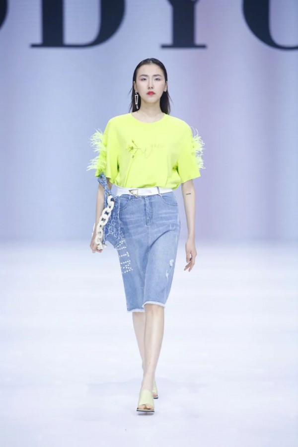 SOODYOOW欧丝蒂雅文女装品牌新品发布