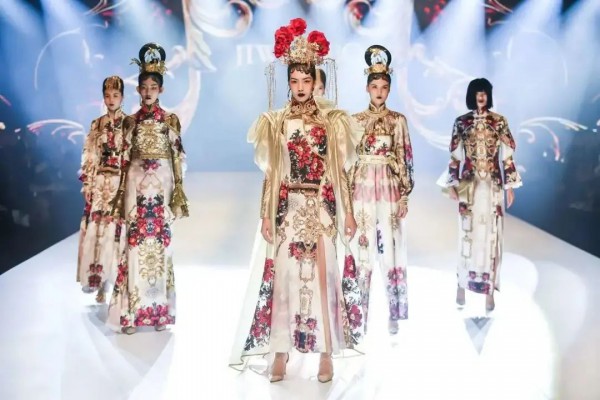 时尚强风,渲染白云——广东时装周3月16白云全新出发