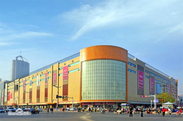 山东的大型服装批发市场有哪些?临沂华丰国际服装城怎么样?