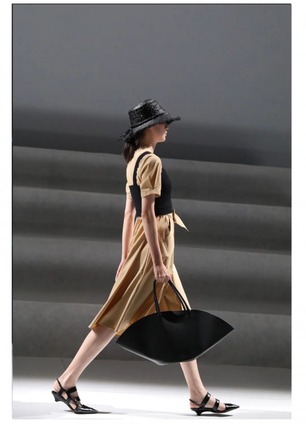 MC&ME2021夏新品发布会-仲夏夜之梦