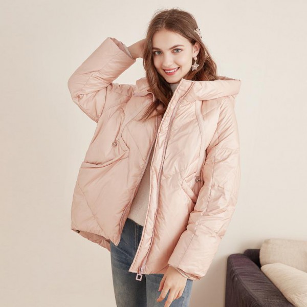 戈蔓婷品牌女装宠爱女人 将时尚一词演绎得非常完美