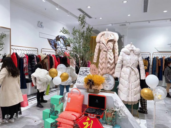 OU.开业季 11月27日襄阳吾悦新店盛大开业!