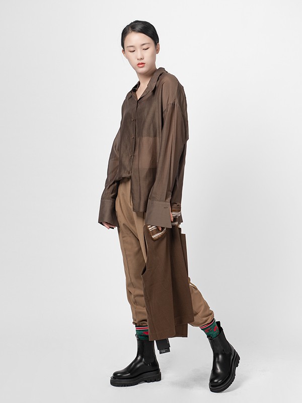 咖色系列的服饰穿搭 氏伽女装穿出时髦感