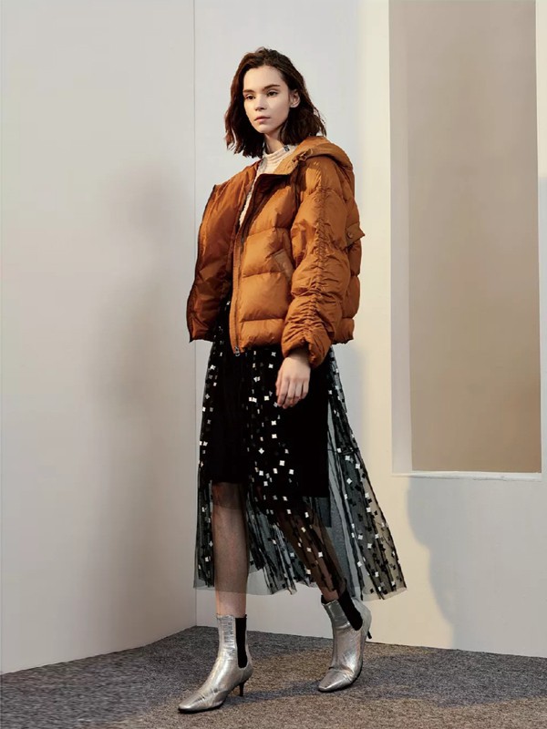 恭贺:湖南袁女士与点占女装成功签约合作!预祝开业大吉!