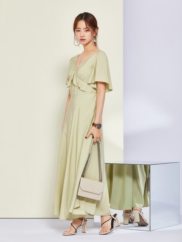 什么女装品牌更适合加盟?爱斯露露女装更受欢迎!