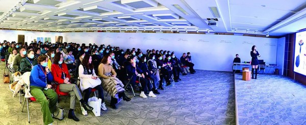 YERAD娅丽达2021绚·斑斓夏季新品发布会圆满收官