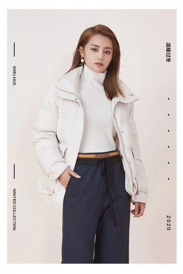 短款羽绒服下面配什么裤子 白色羽绒服怎么搭配