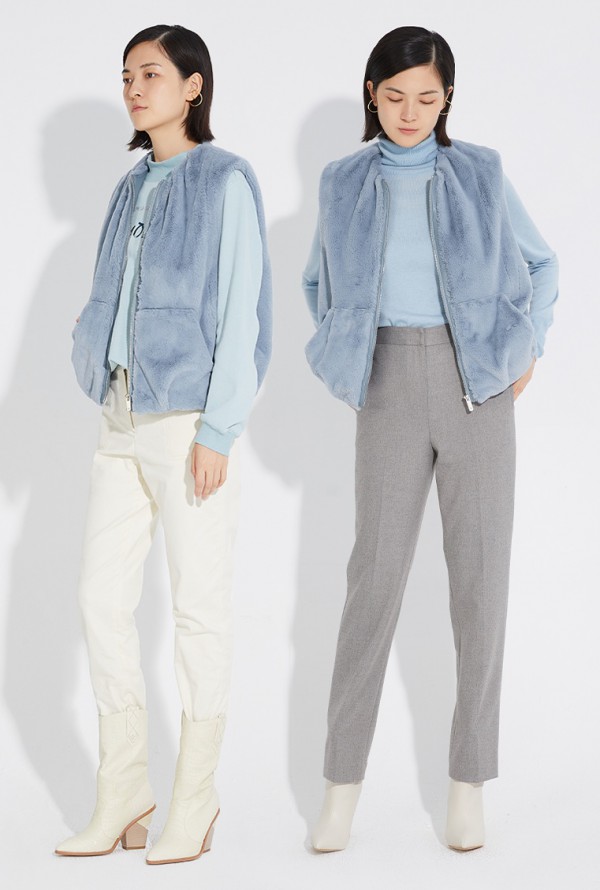 毛绒外套怎么搭配 毛绒外套配裤子还是裙子好